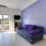 Appartement In Stoja Mit Terrasse